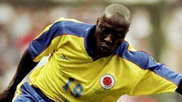 Colombia great Rincon dies after car crash