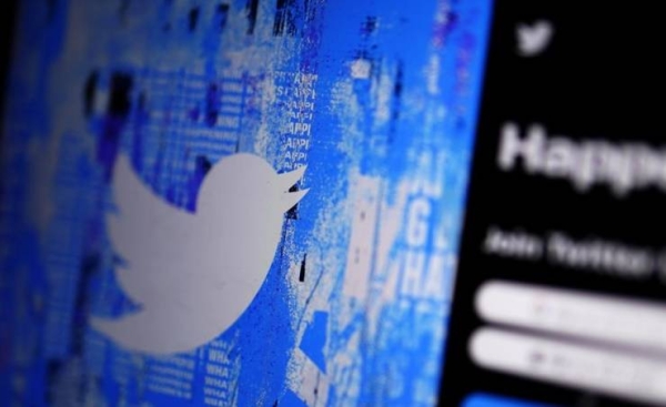 Twitter posts surprising drop in revenue