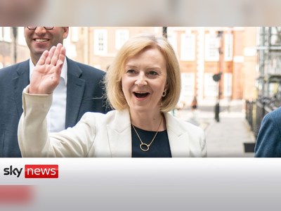Tory leadership: Truss extends lead over Sunak in YouGov poll