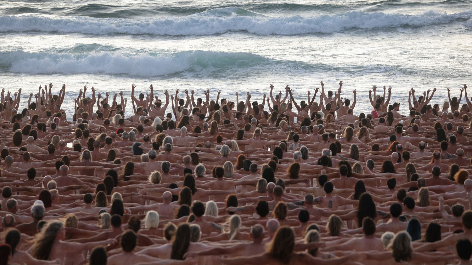 Mass nude photo staged on Sydney's Bondi Beach for skin cancer awareness
