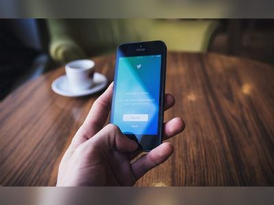 Twitter Rolls Out $8 Blue Tick Verification Service On iOS