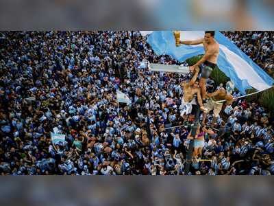 Argentina, caught in economic depression, gets something to cheer in World Cup win