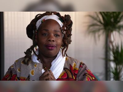 Ngozi Fulani: Dialogue held over Buckingham Palace remarks, BBC told