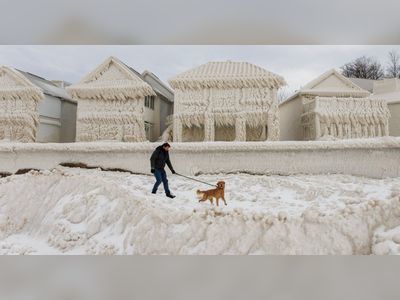 Lake houses don't even look real after being covered in ice during winter storm