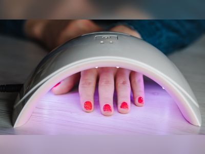 Getting a manicure? Wear gloves or sunscreen, GP warns, after study reveals UV lamp risks