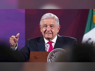 Mexican president backs plan to ditch transparency institute