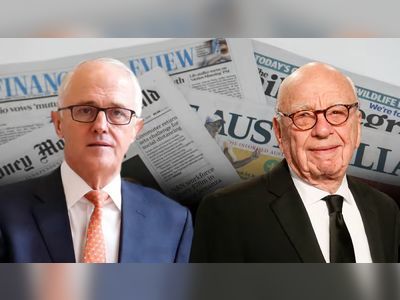 Turnbull takes on Murdoch's Australian media empire